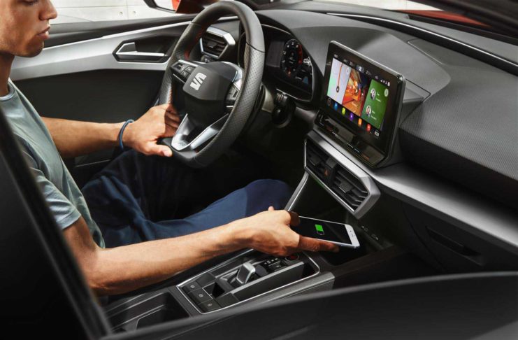 Seat Leon, la connettività avanzata è uno dei nuovi punti di forza
