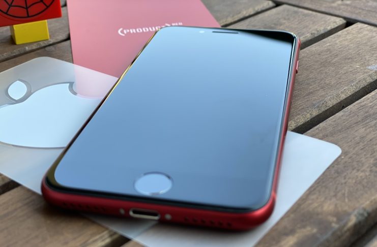 unboxing iphone se 2020 12