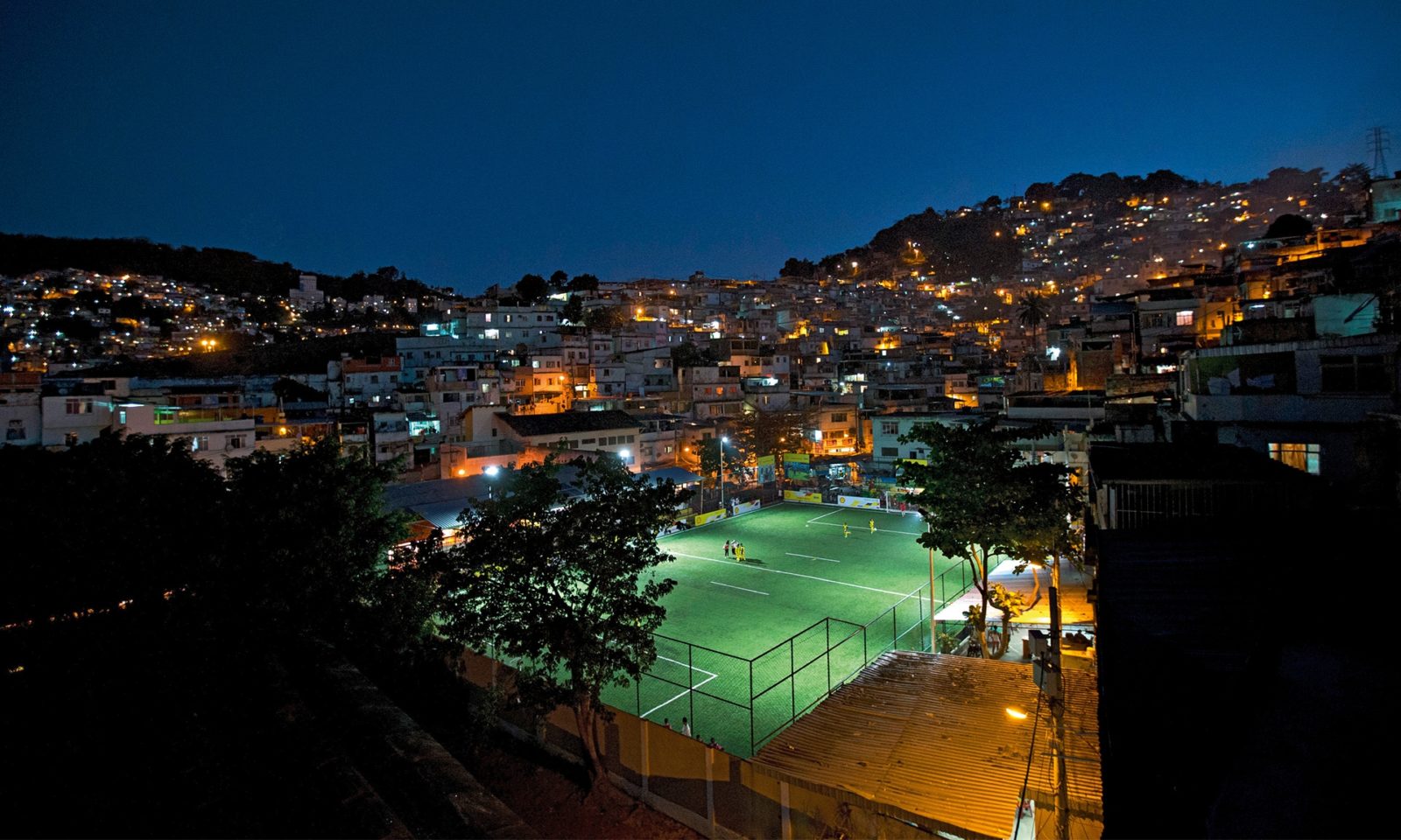 Pavegen è il pavimento “smart” che he converte l’energia cinetica in elettricità