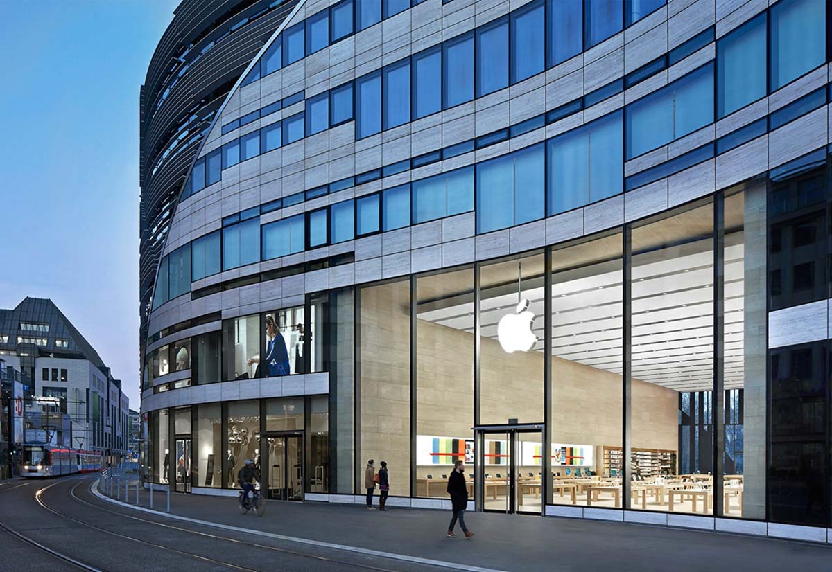 In Germania è illegale misurare la temperatura all’ingresso negli Apple Store In Germania è illegale misurare la temperatura all’ingresso negli Apple Store