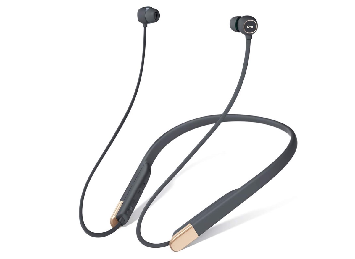 Aukey EP-B33, auricolari con collare ed equalizzatore incorporato a 41,99 euro