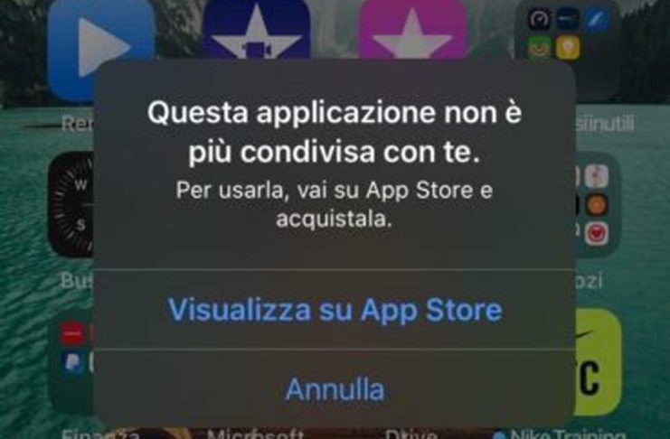 Alcuni utenti di iOS lamentano la comparsa del messaggio “Questa applicazione non è più condivisa con te”.