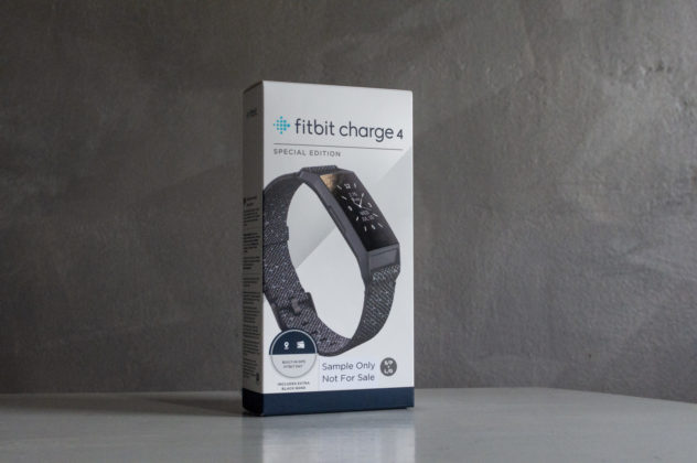 Recensione Fitbit Charge 4: l&#8217;abito non fa il monaco (ma lo fa muovere)