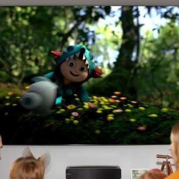 Hisense Laser TV 100L5F porta il cinema in casa