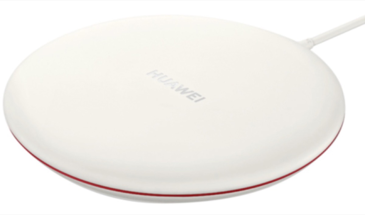 Huawei CP60, la piastra di ricarica wireless da 15W è in sconto a soli 27 euro