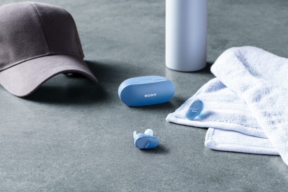 Sony lancia le nuove cuffie wireless WF-SP800N Sony lancia le nuove cuffie wireless WF-SP800N