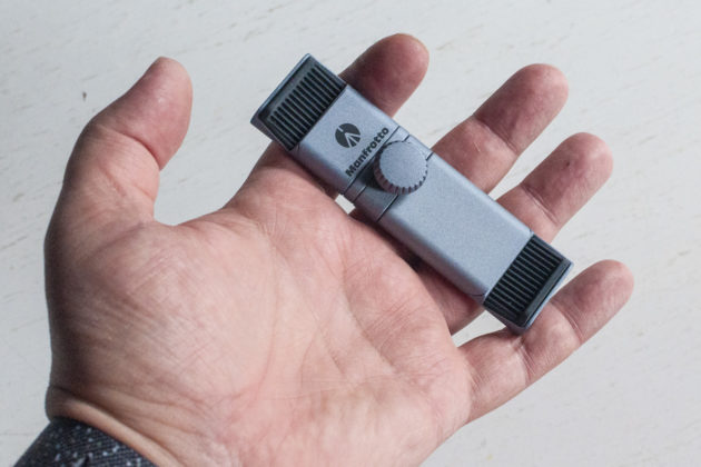 Recensione Manfrotto Clamp universale per smartphone, diamo all&#8217;iPhone il suo supporto professionale