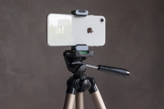 Recensione Manfrotto Clamp universale per smartphone, diamo all&#8217;iPhone il suo supporto professionale