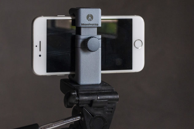 Recensione Manfrotto Clamp universale per smartphone, diamo all&#8217;iPhone il suo supporto professionale