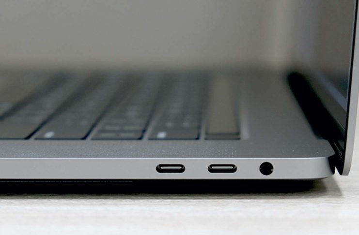 Quale porta Thunderbolt usate per la ricarica del MacBook Pro? Quella sbagliata può far riscaldare il computer