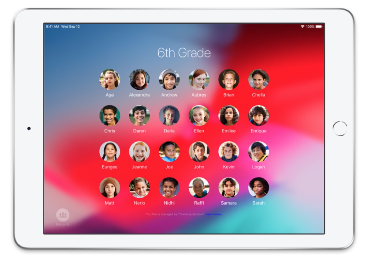 Apple Schoolwork 2.0 disponibile con strumenti per la scuola a distanza