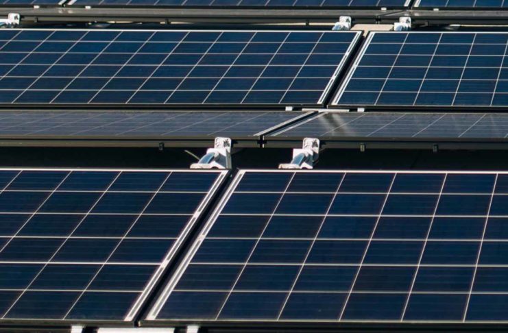 Amazon, cinque progetti solari per fornire energia alle attività in Cina, Australia e USA