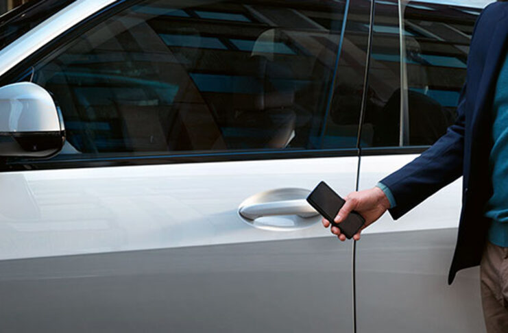 In iOS 13.6 le prove dell’arrivo di CarKey, la funzione per aprire l’auto con iPhone e Apple Watch