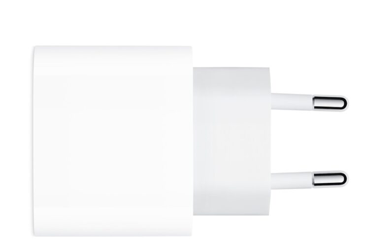 iphone 12 alimentatore 20w rumor