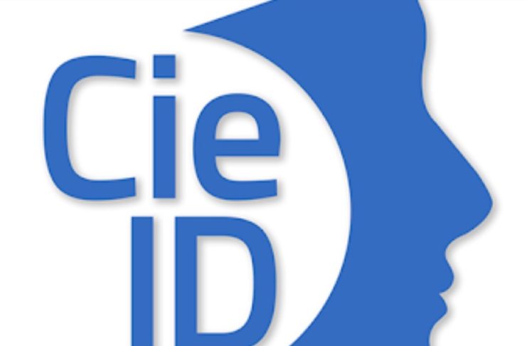 Arriva su iOS la CIE, e il piatto delle app pubbliche si complica