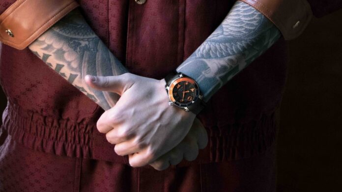 Gucci abbraccia l’esport e lancia l’orologio Fnatic da 1600 dollari