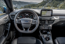 Ford Focus EcoBoost Hybrid, elettrificata con connettività avanzata