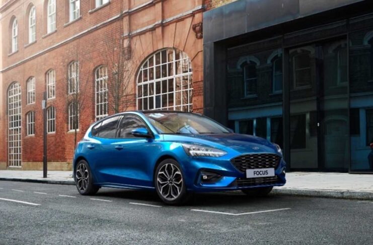 Ford Focus EcoBoost Hybrid, versione elettrificata con connettività avanzata