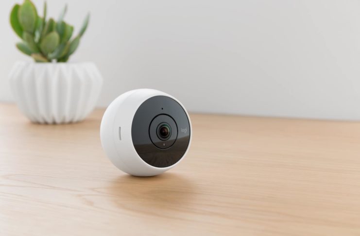 Logitech Circle 2 wireless, basta del nastro isolante per renderla compatibile con Homekit