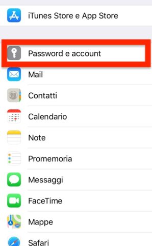 Come aggiungere manualmente password al portachiavi su iPhone e iPad