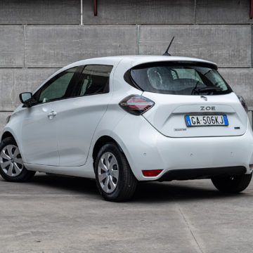 Nuova ZOE Van per la logistica a zero emissioni