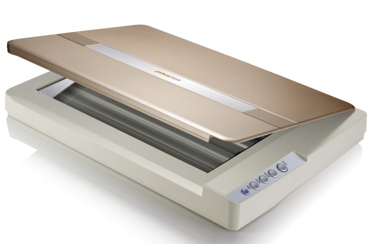 Plustek OpticSlim 1680 è lo scanner di grande formato per Mac e PC