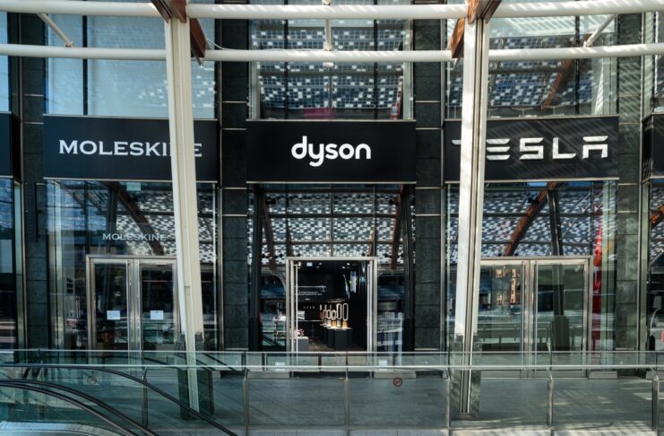 Dyson Demo Store Gae Aulenti apre a Milano, la fotogalleria