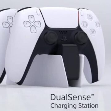 Tra gli accessori Playstation 5 anche cuffie e camera 3D