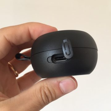 Recensione Tribit Flybuds 1, la novità è nella dotazione