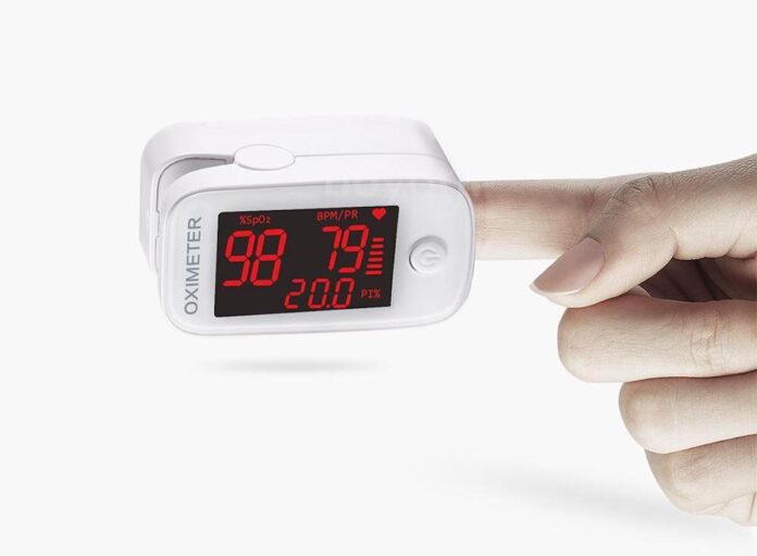 Pulsossimetro in offerta, con display OLED si parte da poco più di 15 euro su eBay