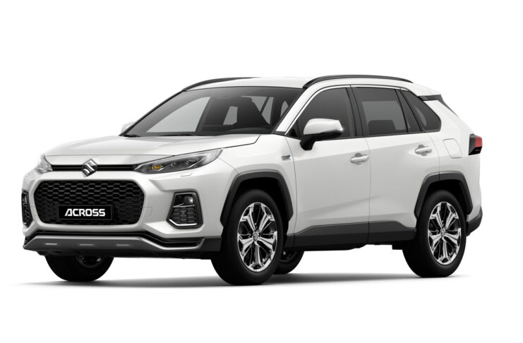 Suzuki Across, nuovo SUV con sistema ibrido plug-in e trazione integrale 4×4