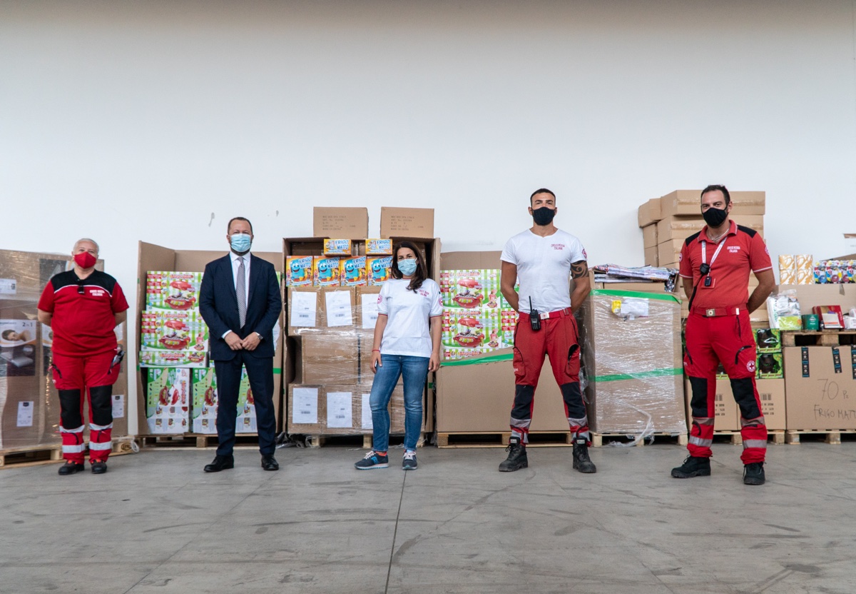 Amazon inizia le donazione alla Croce Rossa Italiana