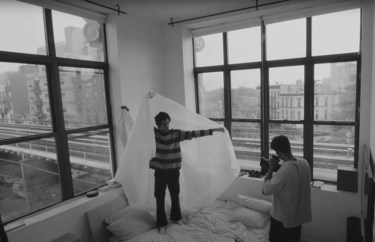 Apple pubblica due nuovi video Behind the Mac dedicati a foto e musica