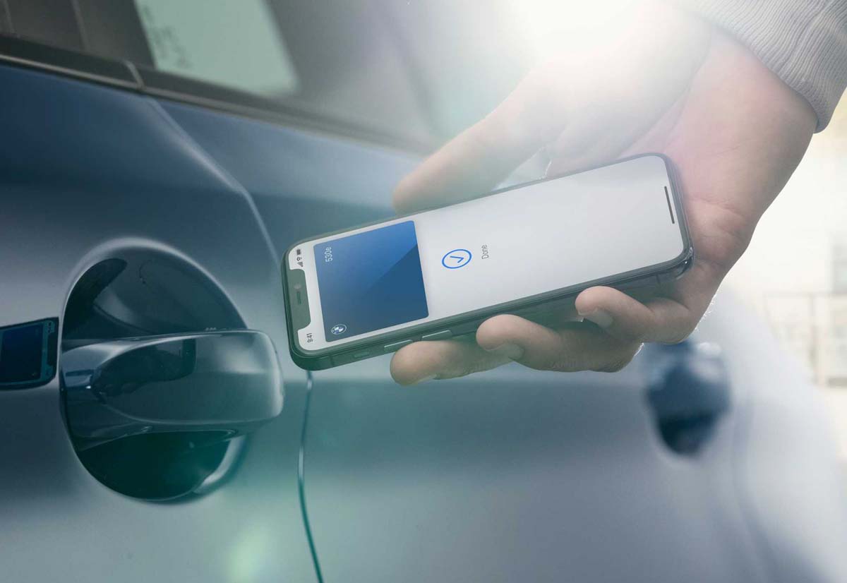 L’app BMW Connected aggiornata con supporto Car Keys