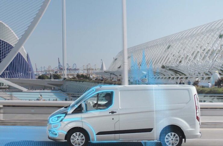 Ford: il Geofencing sulla gamma Custom Plug-In Hybrid