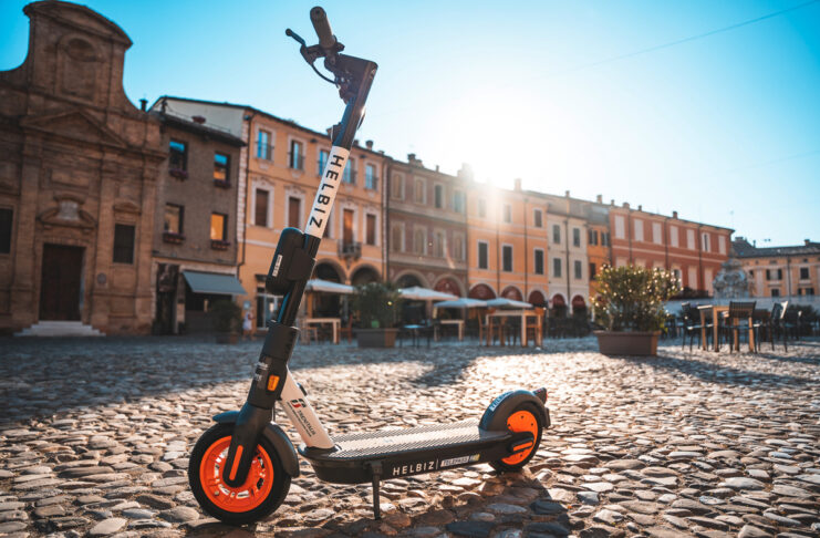 Cesena sceglie Helbiz per il noleggio di 200 monopattini elettrici