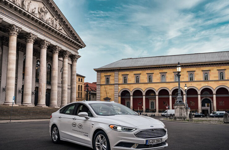 Mobileye testa in Germania le auto a guida autonoma a 130 km/h