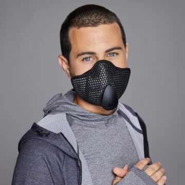 Arriva Narvalo Urban Mask, la mascherina smart per l’uso con smartphone e monopattini