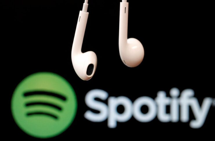 Spotify alza la posta e inizia a supportare i podcast video