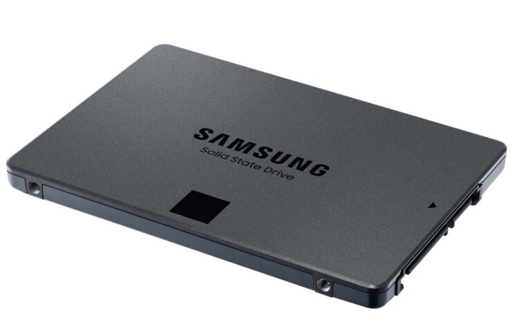 Samsung Electronics, le unità SSD 870 QVO fino a 8TB