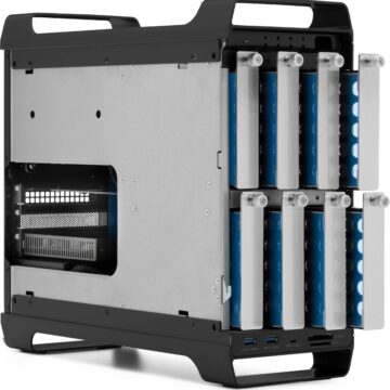 ThunderBay Flex 8: unità tower Thunderbolt 3 con otto vani e altre funzioni