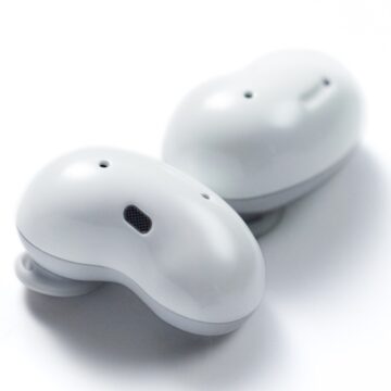 Samsung svela Galaxy Watch3, Buds Live e nuovi Tab S7 e S7+