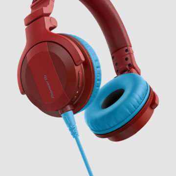 Pioneer DJ presenta le nuove cuffie HDJ-CUE1 con accessori intercambiabili
