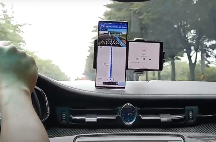 LG Wing, lo smartphone con l’ala destra