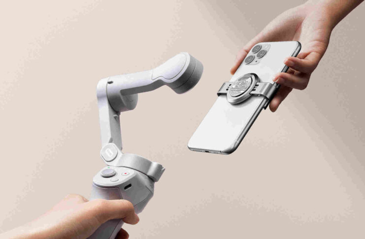 Ecco Osmo Mobile 4 di DJI, da oggi solo OM4 con magnete ad aggancio rapido