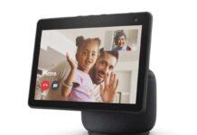 Tre Amazon Echo per i regali di Natale con Alexa: Echo 10