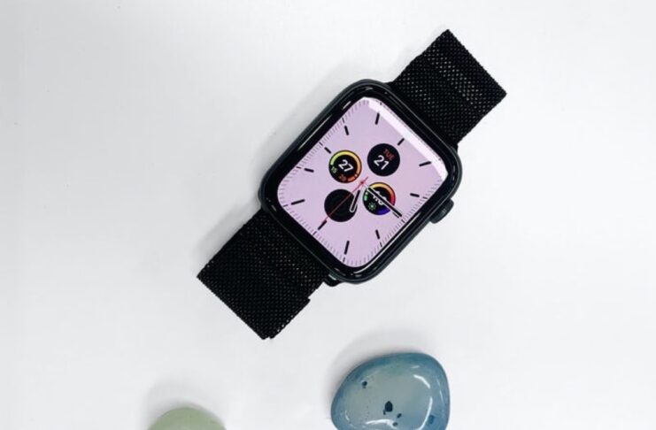 Apple Watch Series 6 e Apple Watch SE avvistati sul sito web di B&H
