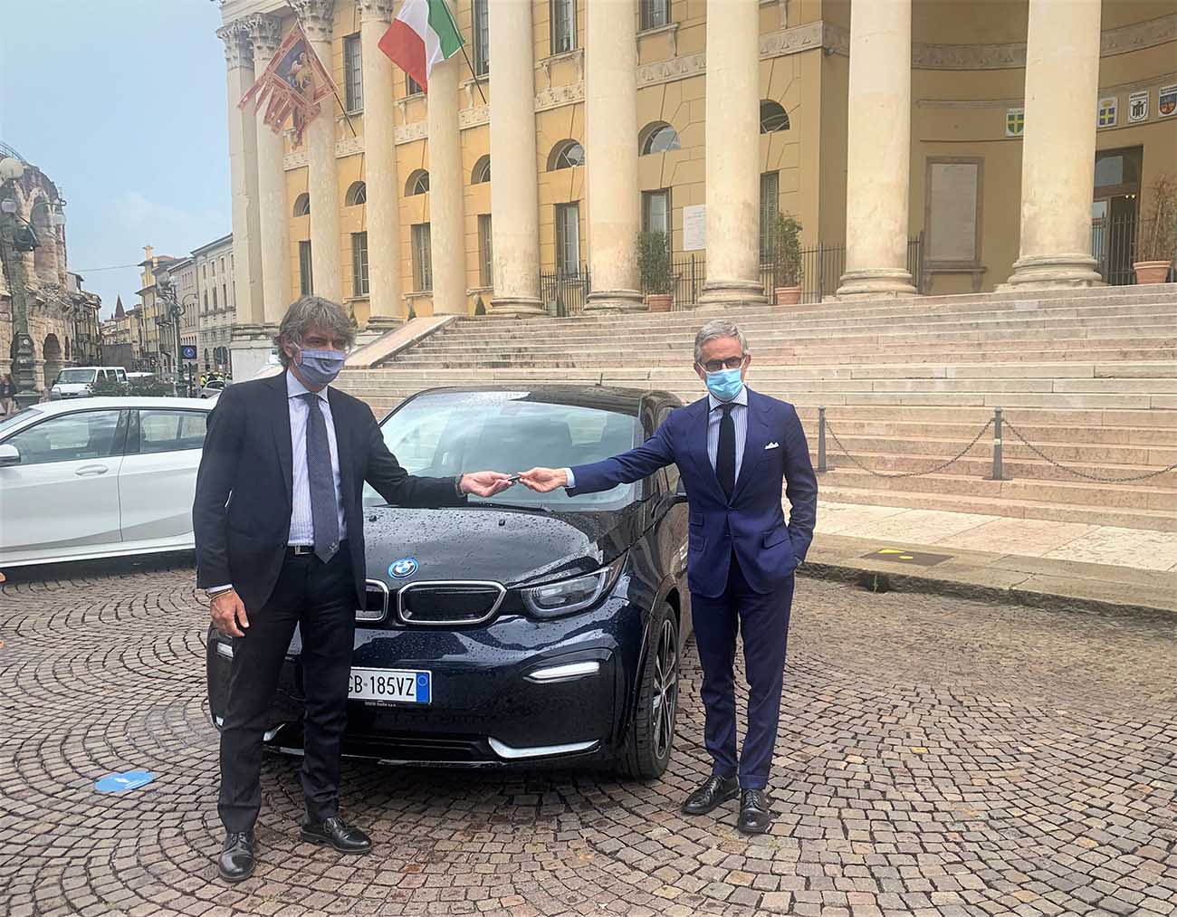 BMW, due vetture al Comune di Verona per la mobilità sostenibile