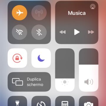 Ecco cosa significano i pallini arancioni e verdi di iOS 14