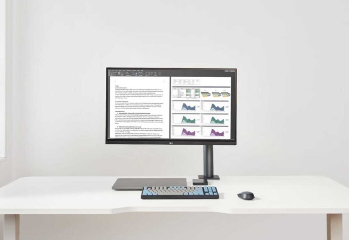 LG UltraFine Ergo 4K è il monitor pensato per comfort e produttività
